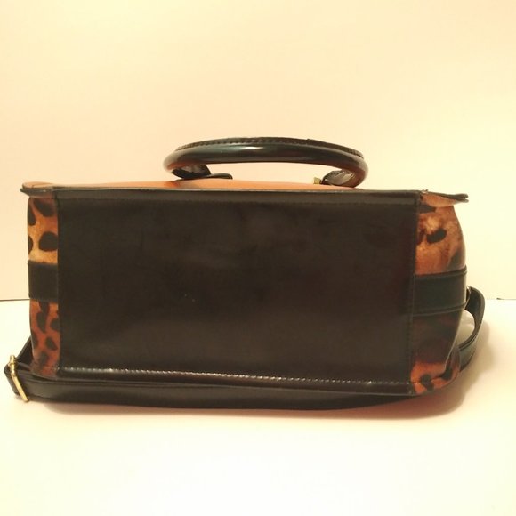 London Fog Hampton Colorblock Satchel - Picture 5 of 8